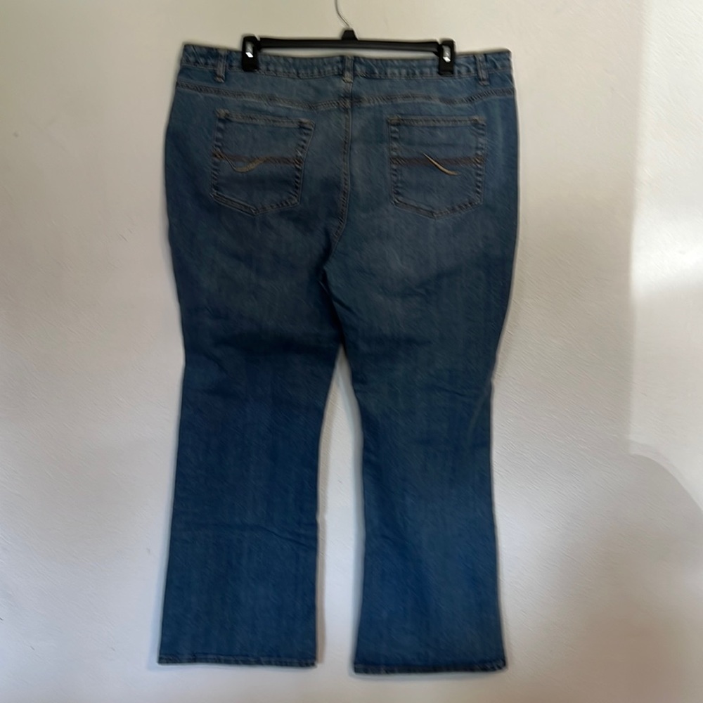 CLOSET CLEAR-OUT a.n.a. Jeans